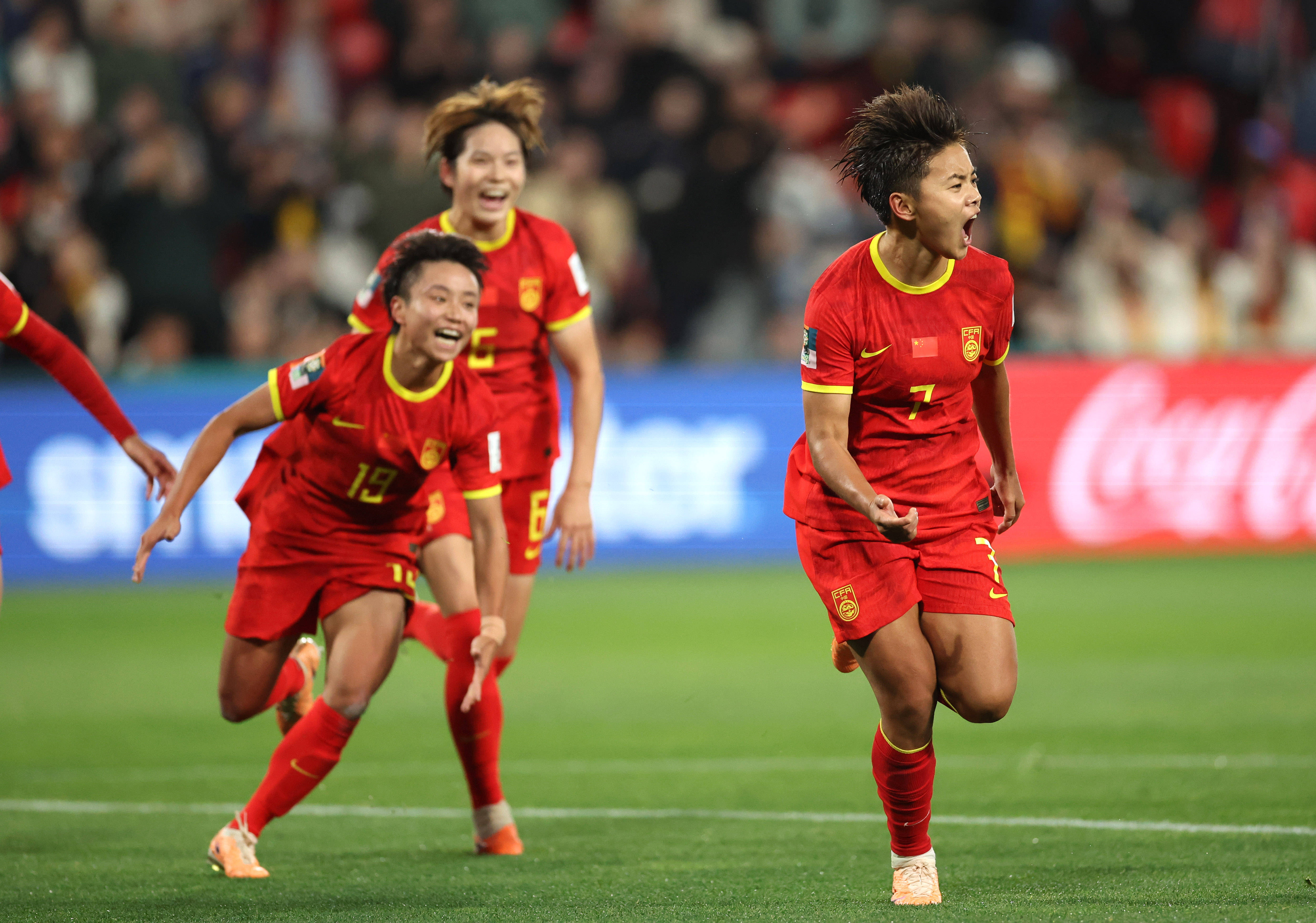 女足冲刺备战世界顶级赛事，全力追求胜利的简单介绍